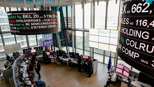 Euronext lance deux indices boursiers sur la parité en France et en Europe